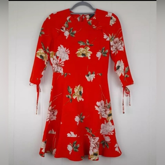 Topshop Red Floral Fit Flare Dress Flirty Ruffle Keyhole Back Size - Picture 2 of 3